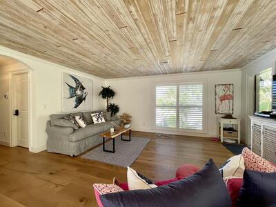 924 Coquina Lane, Vero Beach, FL 32963