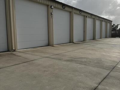 7261 SW Jack James Drive, Stuart, FL 34997