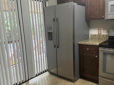 3939 NE 5th Avenue, Boca Raton, FL 33431