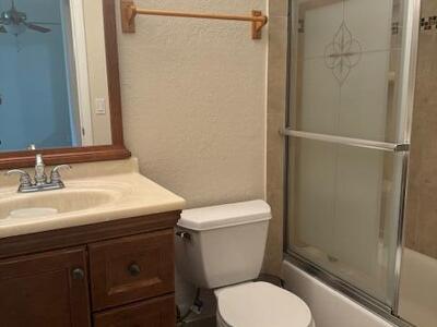 3939 NE 5th Avenue, Boca Raton, FL 33431