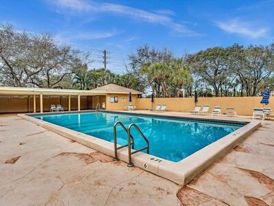 3939 NE 5th Avenue, Boca Raton, FL 33431