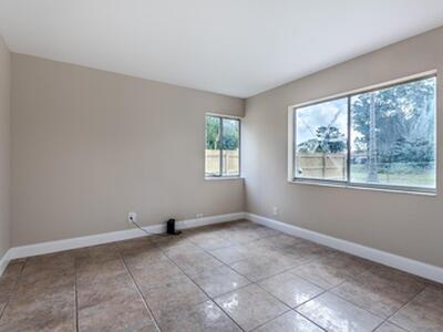 5030 NW 5th Street, Delray Beach, FL 33445