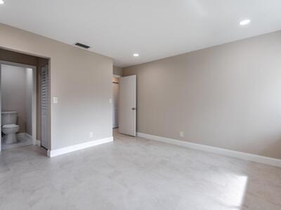 5030 NW 5th Street, Delray Beach, FL 33445