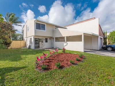 5030 NW 5th Street, Delray Beach, FL 33445