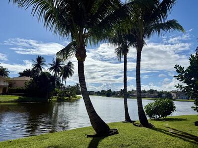 6509 Stonehurst Circle, Lake Worth, FL 33467