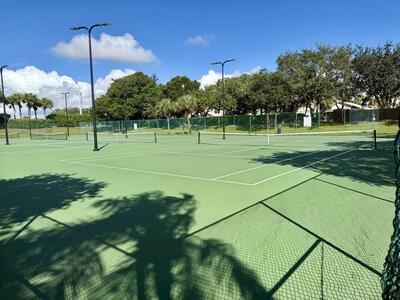 6509 Stonehurst Circle, Lake Worth, FL 33467