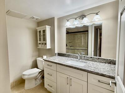 284 Village Boulevard, Tequesta, FL 33469