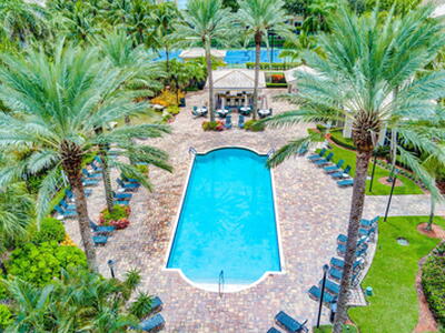 284 Village Boulevard, Tequesta, FL 33469