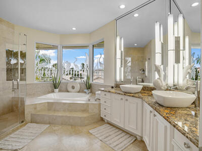 968 Hyacinth Drive, Delray Beach, FL 33483