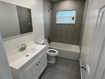 372 NW 4th Court, Deerfield Beach, FL 33441