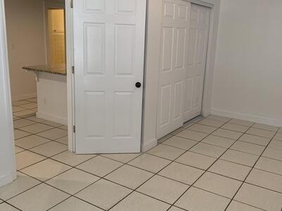 4561 Lake Avenue, West Palm Beach, FL 33405