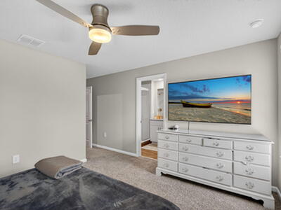 392 SE Sea Hunt Way, Stuart, FL 34994