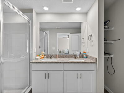 392 SE Sea Hunt Way, Stuart, FL 34994