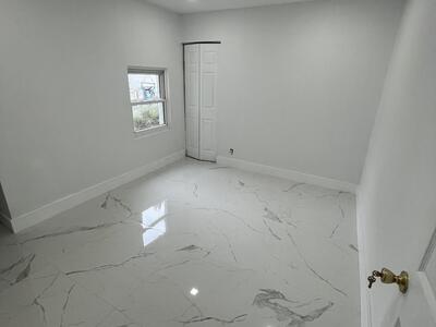 700 NW 3rd Avenue, Pompano Beach, FL 33060