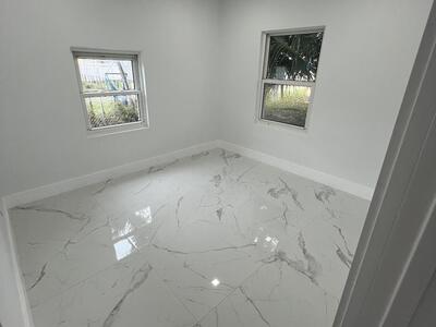 700 NW 3rd Avenue, Pompano Beach, FL 33060