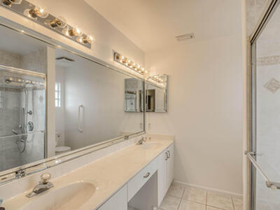 5055 Robino Circle, West Palm Beach, FL 33417