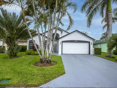 5055 Robino Circle, West Palm Beach, FL 33417