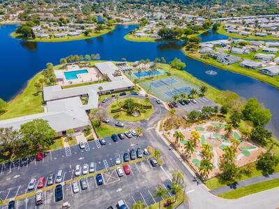 5055 Robino Circle, West Palm Beach, FL 33417