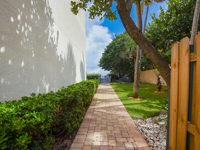 420 Celestial Way, Juno Beach, FL 33408