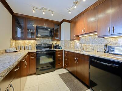 5200 N Flagler Drive, West Palm Beach, FL 33407