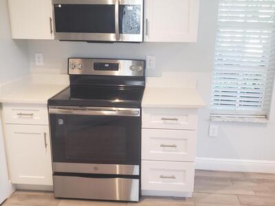 909 Belmont Place, Boynton Beach, FL 33436