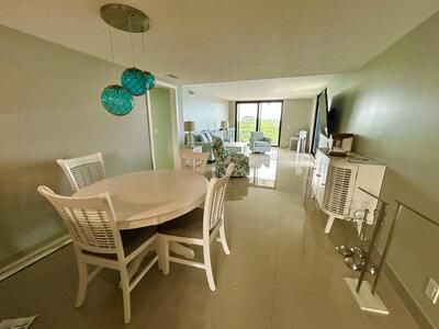 1202 S Lake Drive, Lantana, FL 33462