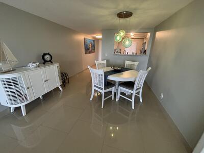 1202 S Lake Drive, Lantana, FL 33462