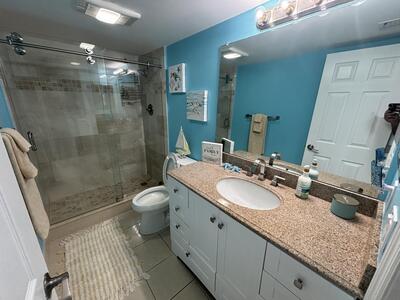 1202 S Lake Drive, Lantana, FL 33462