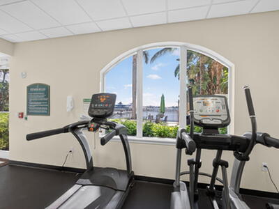 3940 N Flagler Drive, West Palm Beach, FL 33407