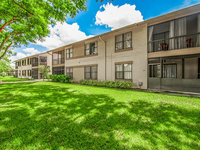 13075 Albright Court, Wellington, FL 33414