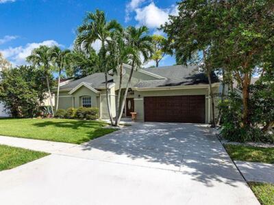 1112 Wild Cherry Lane, Wellington, FL 33414
