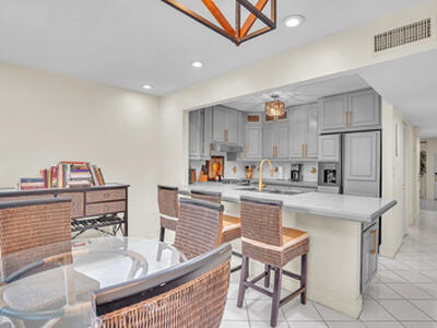 584 SE 20th Avenue, Deerfield Beach, FL 33441