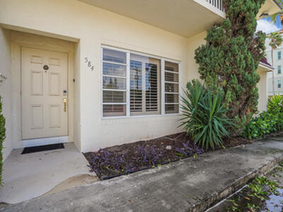 584 SE 20th Avenue, Deerfield Beach, FL 33441