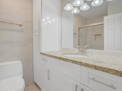 584 SE 20th Avenue, Deerfield Beach, FL 33441