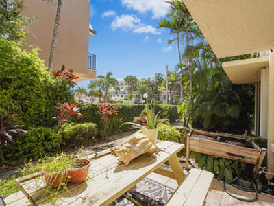 584 SE 20th Avenue, Deerfield Beach, FL 33441