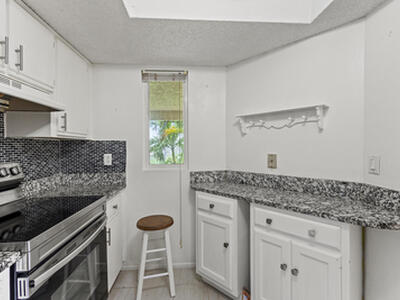 1507 SE Royal Green Circle, Port Saint Lucie, FL 34952