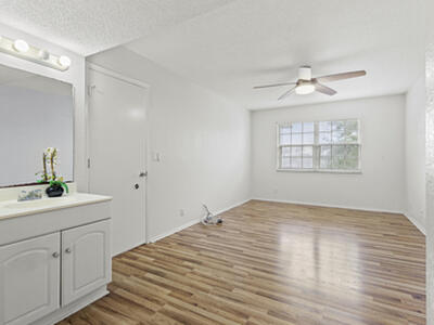 1507 SE Royal Green Circle, Port Saint Lucie, FL 34952