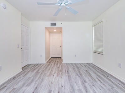 602 Villa Circle, Boynton Beach, FL 33435