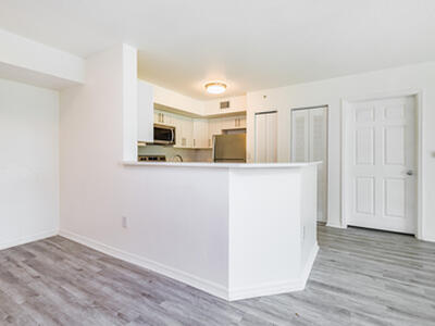 602 Villa Circle, Boynton Beach, FL 33435