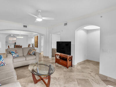 2051 SE 3rd Street, Deerfield Beach, FL 33441