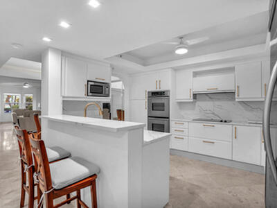 2051 SE 3rd Street, Deerfield Beach, FL 33441