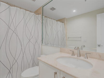 2051 SE 3rd Street, Deerfield Beach, FL 33441