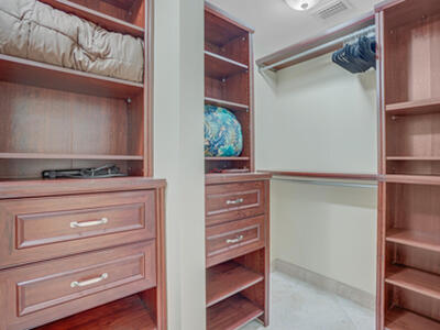 2051 SE 3rd Street, Deerfield Beach, FL 33441