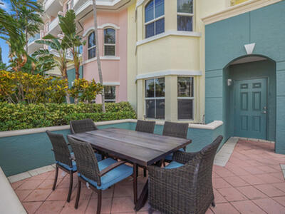 2051 SE 3rd Street, Deerfield Beach, FL 33441