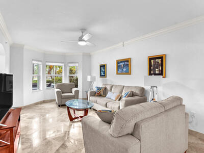 2051 SE 3rd Street, Deerfield Beach, FL 33441