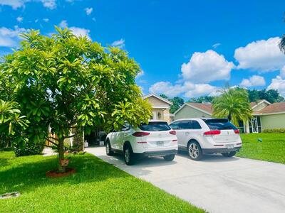 6817 Barnwell Drive, Boynton Beach, FL 33437