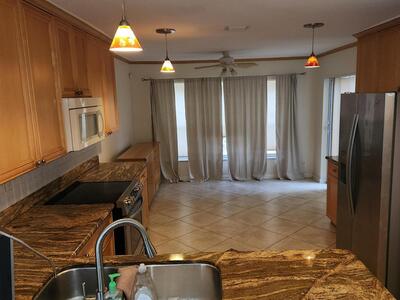 5242 Victoria Circle, West Palm Beach, FL 33409