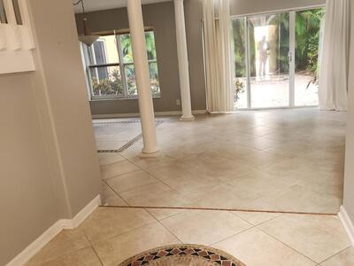 5242 Victoria Circle, West Palm Beach, FL 33409