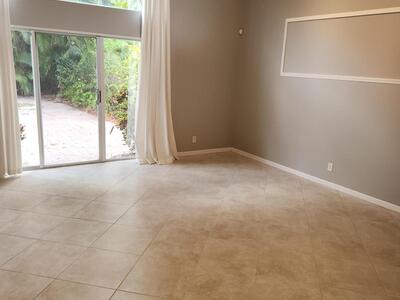 5242 Victoria Circle, West Palm Beach, FL 33409