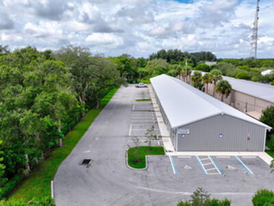 3801 Oleander Avenue